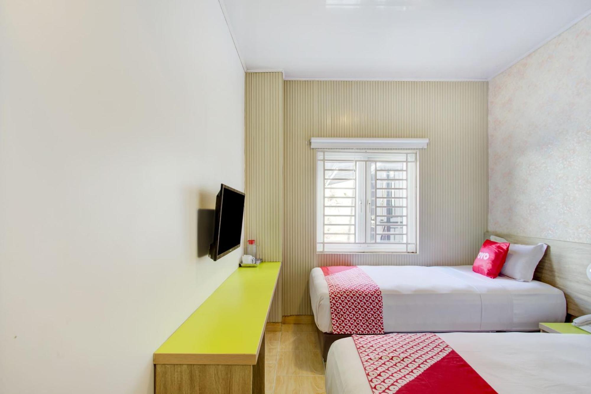 Hotel O Gambir Near Juanda Station Formerly Bunga Dahlia Dżakarta Zewnętrze zdjęcie