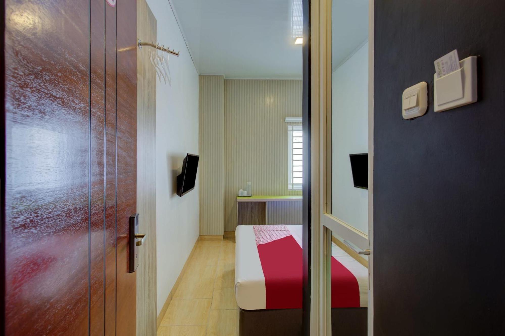 Hotel O Gambir Near Juanda Station Formerly Bunga Dahlia Dżakarta Zewnętrze zdjęcie